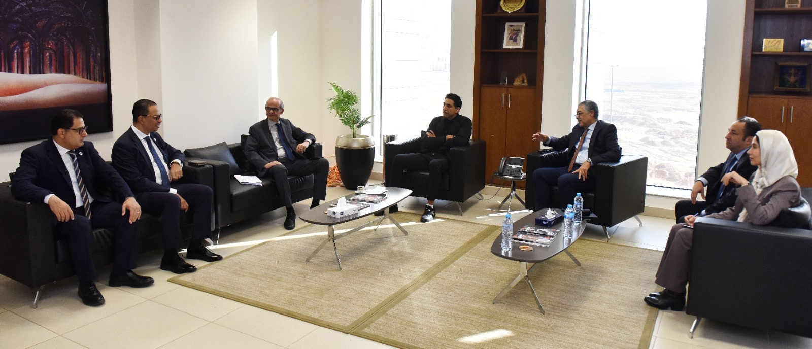 هيئة الاستثمار تبحث مع شركة "مينهارت" السنغافورية تعزيز التعاون في قطاع السياحة