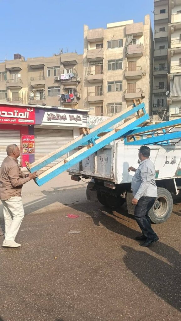 القناطر الخيرية: حملة مكبرة لرفع الإشغالات وتحقيق الانضباط بشوارع المدينة