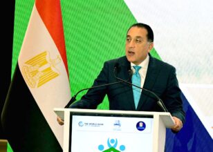 رئيس الوزراء يشيد بنجاح برنامج التنمية المحلية بالصعيد كنموذج للإصلاح الإداري والاقتصادي