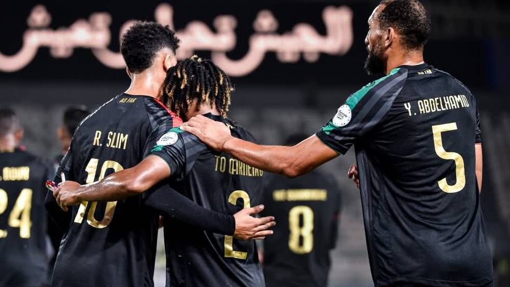 الجيش الملكي يحتج لدى الكاف بعد إلغاء هدفه أمام يانج أفريكانز.. واستعدادات مبكرة لمواجهة الأهلي