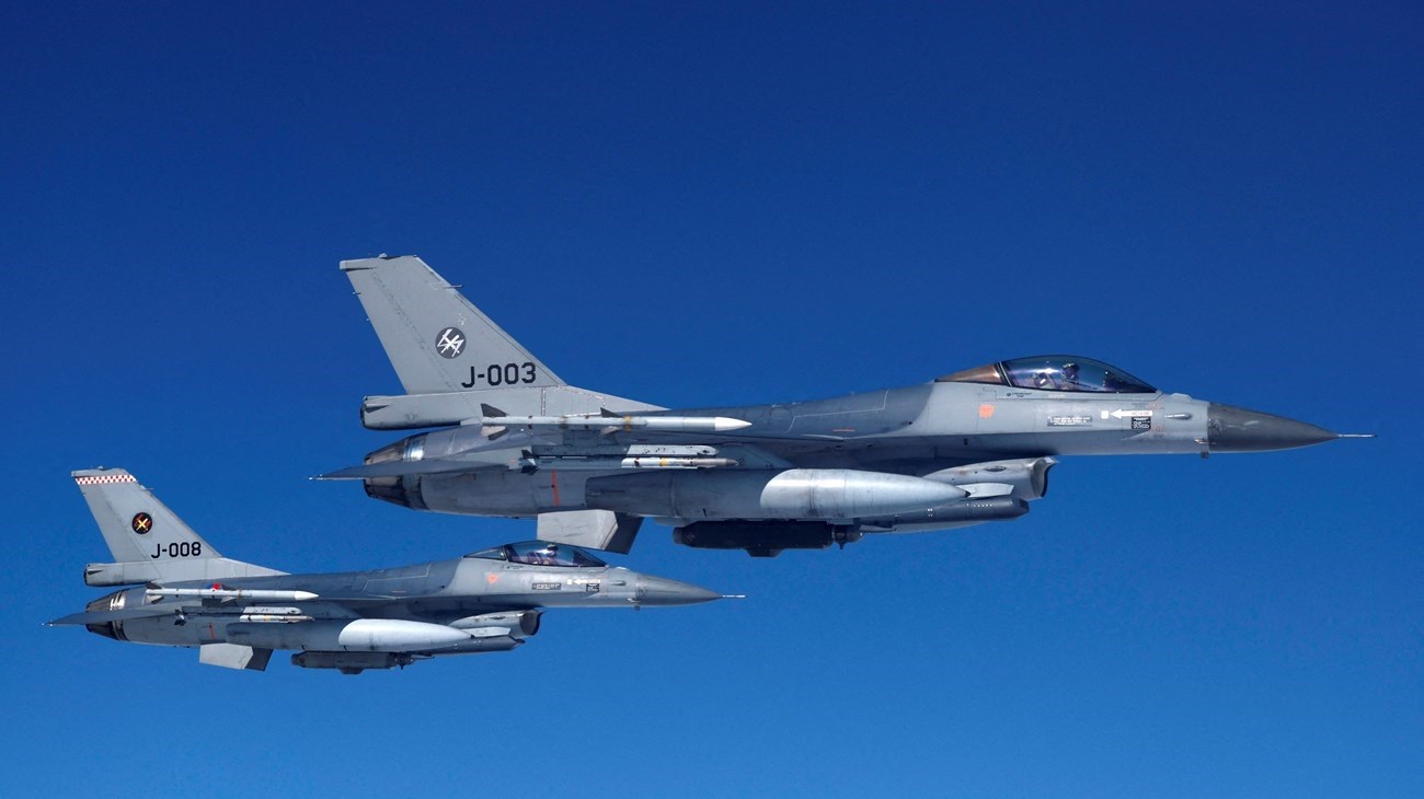 رومانيا ترصد طائرة مسيرة تنتهك مجالها الجوي وتطلق مقاتلات لاعتراضها 1 رومانيا ترصد طائرة مسيرة تنتهك مجالها الجوي وتطلق مقاتلات لاعتراضها