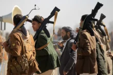 اليمن: الحكومة المعترف بها دوليا تتهم الحوثيين باختلاق خبر القبض على خلية تجسس