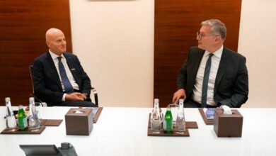 وزير البترول يبحث مع رئيس "إيني" تسريع مشروعات الاستكشاف والإنتاج وزيادة إنتاج حقل ظهر 2 وزير البترول يبحث مع رئيس "إيني" تسريع مشروعات الاستكشاف والإنتاج وزيادة إنتاج حقل ظهر