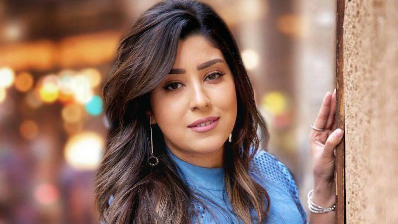 إصابة أيتن عامر في عينها بـ "مقذوف تمثيلي" أثناء تصوير "كلهم بيحبوا مودي"