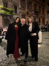 مونيكا بيلوتشي ورامي مالك وتارا عماد في روما لحضور حدث عالمي للأزياء