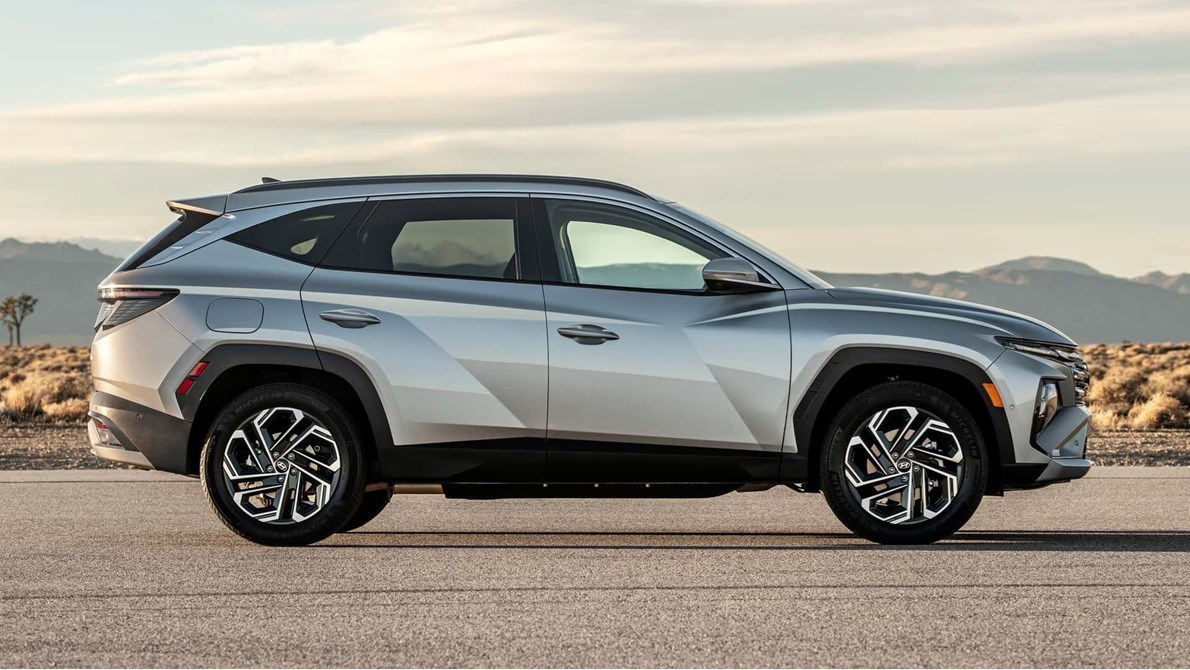 تخفيضات تصل إلى 100 ألف جنيه على سيارات هيونداي توسان موديل 2026 1 تخفيضات تصل إلى 100 ألف جنيه على سيارات هيونداي توسان موديل 2026