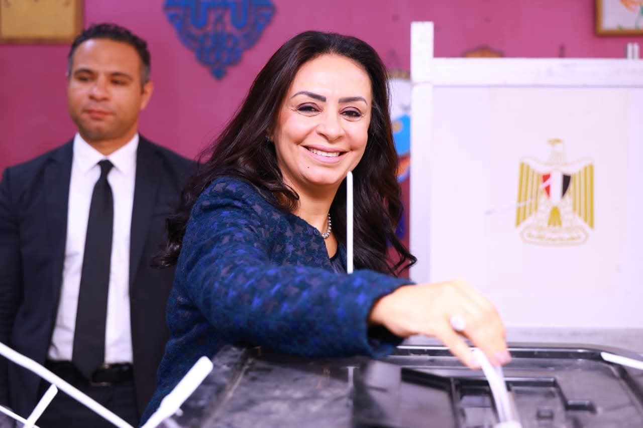 وزيرة التضامن الاجتماعي مايا مرسي تدعو المواطنين للمشاركة في انتخابات مجلس النواب وتشيد بوعي الناخبين