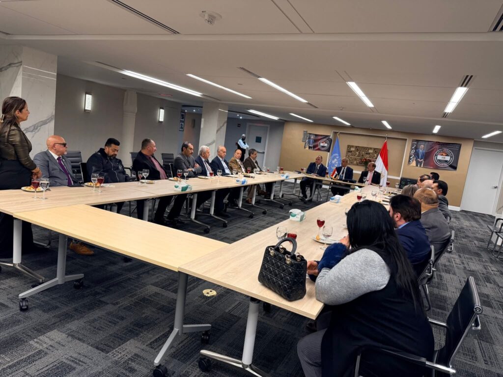 تكريم السفير أسامة عبد الخالق كرجل العام 2025 في احتفالية للمركز الثقافي المصري الأمريكي بنيويورك