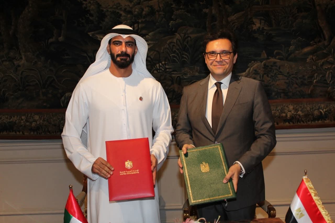 وزير الثقافة ونظيره الإماراتي يوقعان مذكرة تفاهم للتعاون في المجال الثقافي 1 وزير الثقافة ونظيره الإماراتي يوقعان مذكرة تفاهم للتعاون في المجال الثقافي