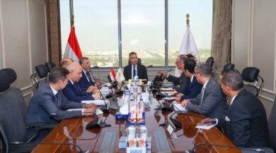 وزير التموين يراجع استعدادات رمضان: تشديد الرقابة على توافر السلع الأساسية بـ"تجارة الجملة"