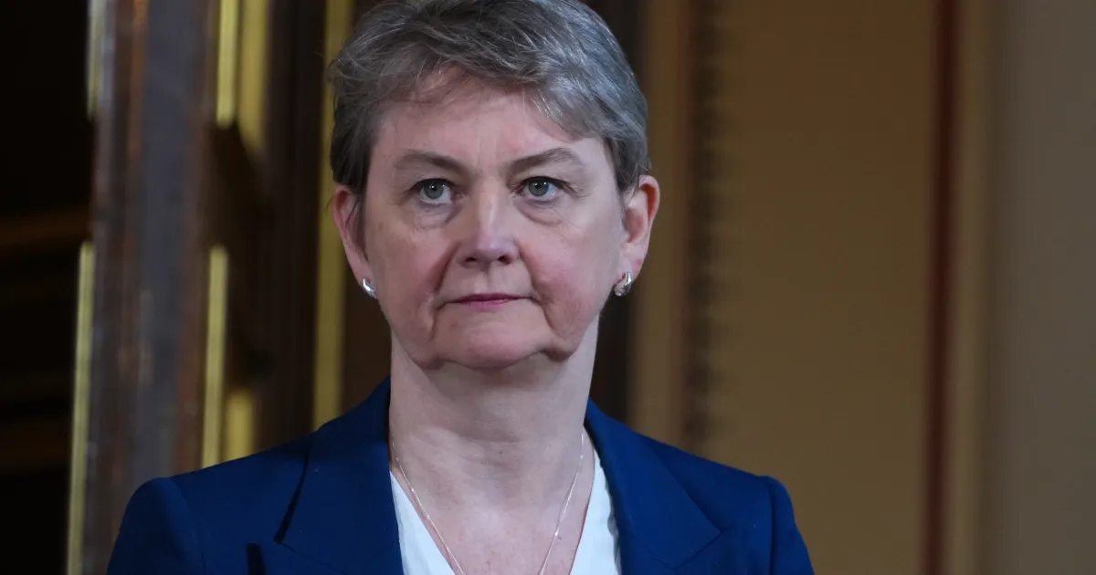 وزيرة الخارجية البريطانية: المجتمع الدولي يجب أن يدعم اتفاق وقف إطلاق النار في غزة