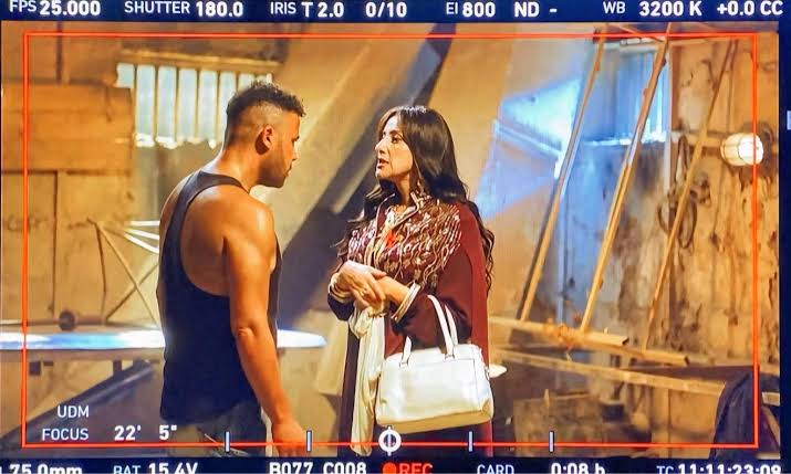 حريق ضخم يلتهم ديكور مسلسل "الكينج" في استوديو مصر وتأجيل التصوير لأجل غير مسمّى