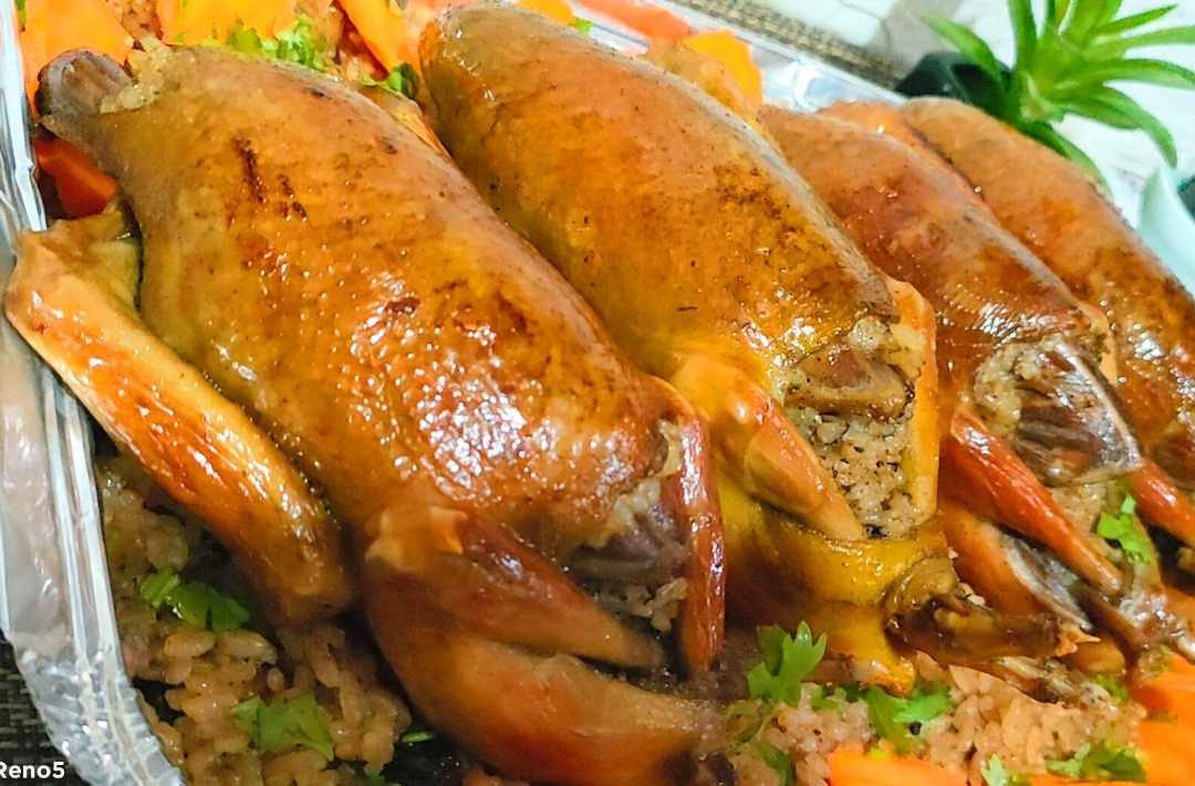 طريقة عمل الحمام المحشي بالأرز المعمر بطريقة فاخرة على الطريقة المصرية 1 طريقة عمل الحمام المحشي بالأرز المعمر بطريقة فاخرة على الطريقة المصرية