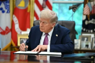 ترامب يعلن عفواً شاملاً عن رئيس هندوراس السابق خوان أورلاندو هيرنانديز 2 ترامب يعلن عفواً شاملاً عن رئيس هندوراس السابق خوان أورلاندو هيرنانديز