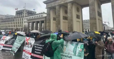 موجة احتجاجات أوروبية تطالب بتصنيف الإخوان جماعة إرهابية 3 موجة احتجاجات أوروبية تطالب بتصنيف الإخوان جماعة إرهابية