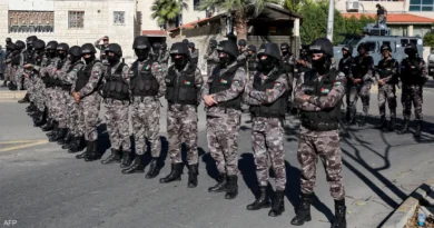 الأردن: القبض على عصابة إقليمية لتهريب المخدرات وضبط كميات كبيرة من الحشيش والسلاح 7 الأردن: القبض على عصابة إقليمية لتهريب المخدرات وضبط كميات كبيرة من الحشيش والسلاح