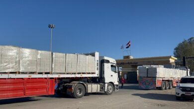 الهلال الأحمر المصري يطلق قافلة «زاد العزة» الـ 92 نحو غزة بـ 9,800 طن من المساعدات الإنسانية 3 الهلال الأحمر المصري يطلق قافلة «زاد العزة» الـ 92 نحو غزة بـ 9,800 طن من المساعدات الإنسانية