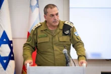 رئيس أركان إسرائيل يهدد: ‘سنضرب إيران متى تطلبت الضرورة’.. ونتنياهو يستعد لطرح خطط جديدة على ترامب