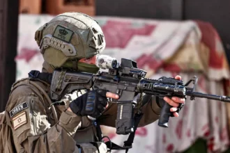 تركيا تدين مداهمة إسرائيل لمجمع الأونروا في القدس الشرقية: “انتهاك صارخ للقانون الدولي” 4 تركيا تدين مداهمة إسرائيل لمجمع الأونروا في القدس الشرقية: “انتهاك صارخ للقانون الدولي”