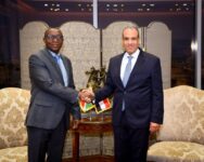 "وزيرا خارجية مصر وبوروندي يبحثان تعزيز التعاون الثنائي والأمن المائي والإصلاح الأفريقي"
