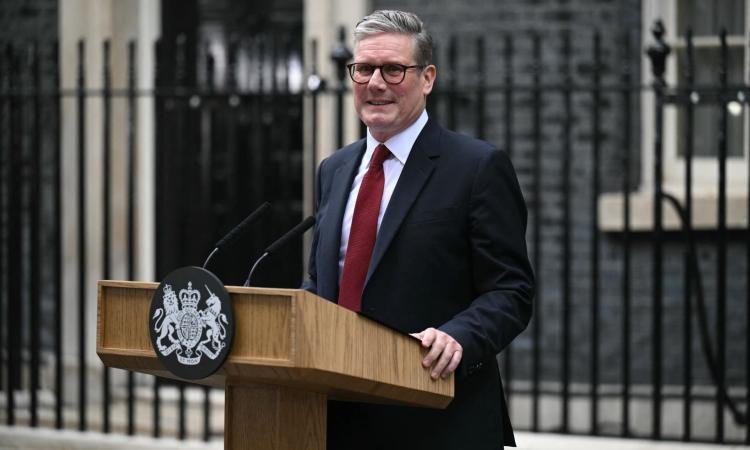 المملكة المتحدة تشهد انخفاضًا حادًا في عدد اللاجئين المسموح لهم بالاستقرار