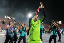 الأهلي يفتح الباب أمام احتراف شوبير بشرط عرض مغرٍ ويقرر تمديد عقده حتى 2027