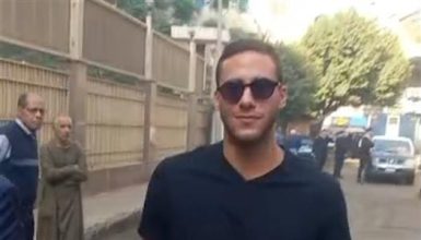 انهيار رمضان صبحي في قفص الاتهام.. أبرز مشاهد جلسة محاكمته في قضية التزوير بشبرا الخيمة