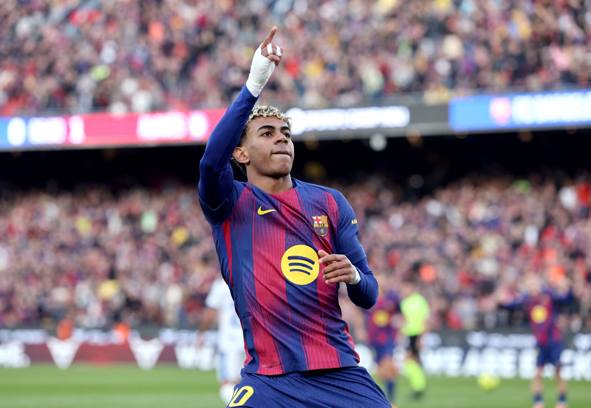 لامين يامال يكشف سر تفضيله إسبانيا عن منتخب المغرب 1 لامين يامال يكشف سر تفضيله إسبانيا عن منتخب المغرب