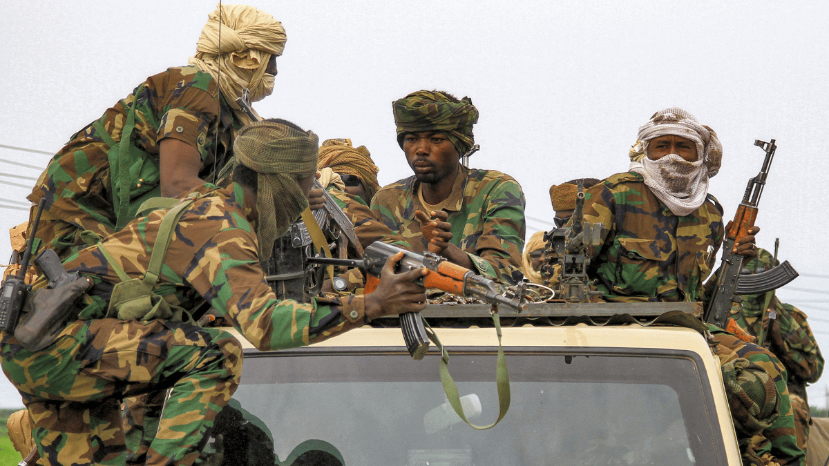 مجزرة في دارفور بالسودان: الدعم السريع يقتل 200 مدنيًا ويُجبر آلاف على النزوح نحو تشاد