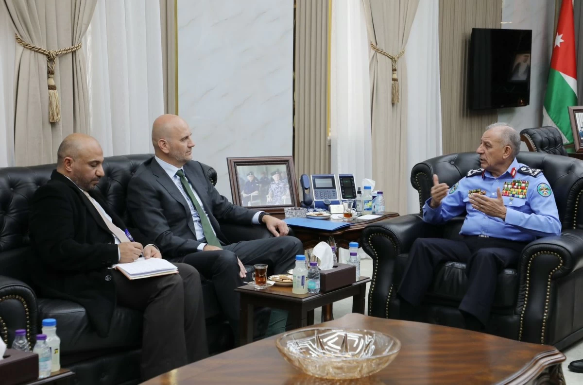 "الأردن وأمريكا يتعاونان لدعم إيصال المساعدات إلى غزة" 1 "الأردن وأمريكا يتعاونان لدعم إيصال المساعدات إلى غزة"