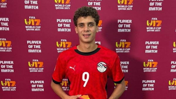 الأهلي يرفض عرض برشلونة الأول ويطالب بامتيازات أكبر لحمزة عبد الكريم 1 الأهلي يرفض عرض برشلونة الأول ويطالب بامتيازات أكبر لحمزة عبد الكريم