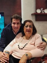 وصية مؤثرة من والدة هاني رمزي قبل رحيلها:وزعوا هدايا علشان الناس تفرح 5 وصية مؤثرة من والدة هاني رمزي قبل رحيلها:وزعوا هدايا علشان الناس تفرح