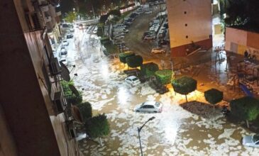 الأمطار الغزيرة تتسبب في تعطيل حركة المرور بالجزائر