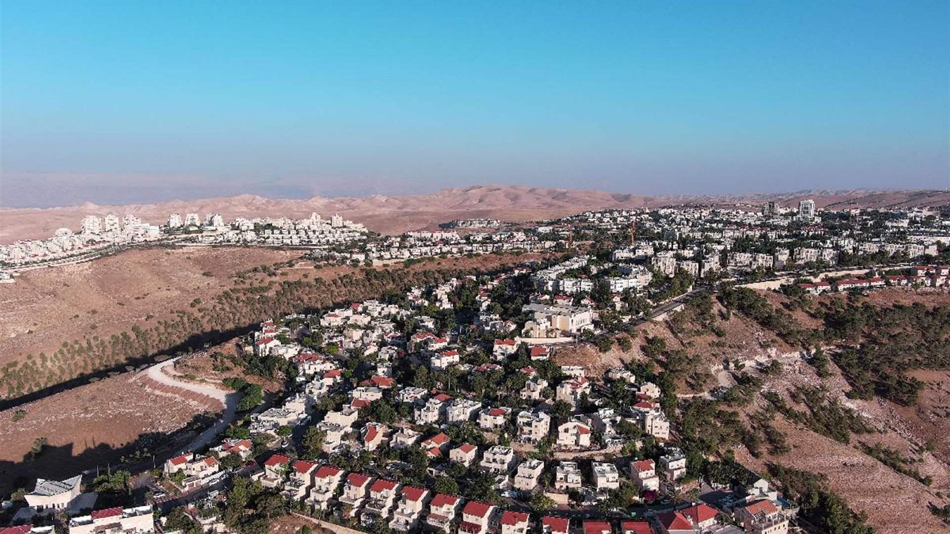 إسرائيل توافق على بناء 764 وحدة سكنية جديدة في ثلاث مستوطنات بالضفة الغربية