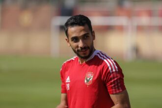 "كريم فؤاد يطمئن الجماهير بعد إصابته ويخضع لبرنامج علاجي مكثف مع الأهلي والمنتخب"