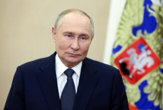 الكرملين يصف المزاعم بأن بوتين يسعى لاستعادة الاتحاد السوفيتي أو غزو الناتو بـ "الغباء التام" 3 الكرملين يصف المزاعم بأن بوتين يسعى لاستعادة الاتحاد السوفيتي أو غزو الناتو بـ "الغباء التام"