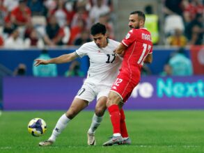 «تونس تتقدم على فلسطين بهدف عمر العيوني في الشوط الأول بكأس العرب 2025» 5 «تونس تتقدم على فلسطين بهدف عمر العيوني في الشوط الأول بكأس العرب 2025»