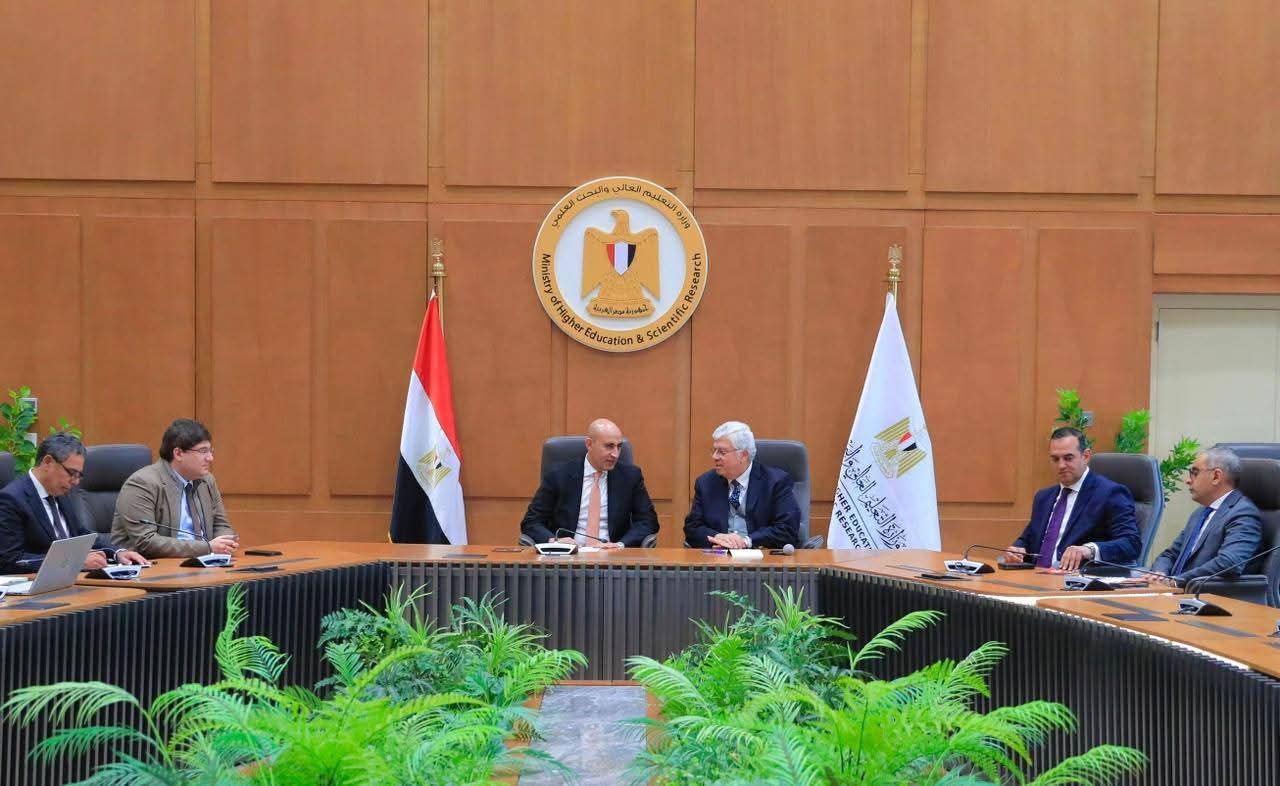 وزيرا التعليم العالي والتربية يبحثان تطوير الشهادات المهنية الدولية للمعلمين وإطلاق احتفالية تخرج الدفعة الأولى