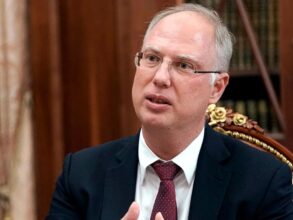 مبعوث بوتين: دعاة الحرب في الإعلام الغربي يعملون على تقويض تسوية أوكرانيا