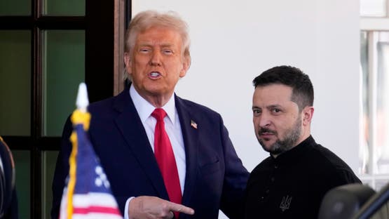 زيلينسكي وترامب يجريان محادثات مع القادة الأوروبيين في ظل تصعيد روسي على أوكرانيا 1 زيلينسكي وترامب يجريان محادثات مع القادة الأوروبيين في ظل تصعيد روسي على أوكرانيا