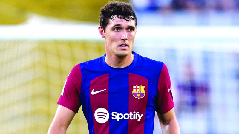 برشلونة يفقد كريستنسن أمام فياريال: إصابة الرباط الصليبي تضاعف التحديات قبل قمة الليغا