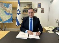 وزير جيش الاحتلال: استمرار الانتشار الإسرائيلي في الضفة الغربية يشكّل حاجزًا أمنيًا لإسرائيل