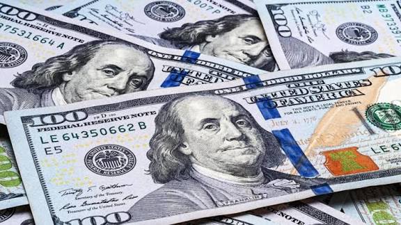 ارتفاع الدولار في ختام تعاملات الأربعاء 17 ديسمبر 2025 بالبنوك المصرية واستقراره عند 47.6 جنيه للبيع