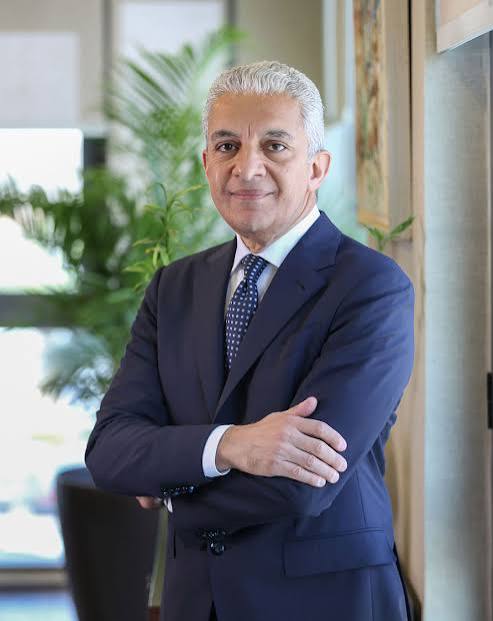 صادق السويدي يحقق نصف مليار جنيه أرباحًا من استثماره في أسهم القلعة