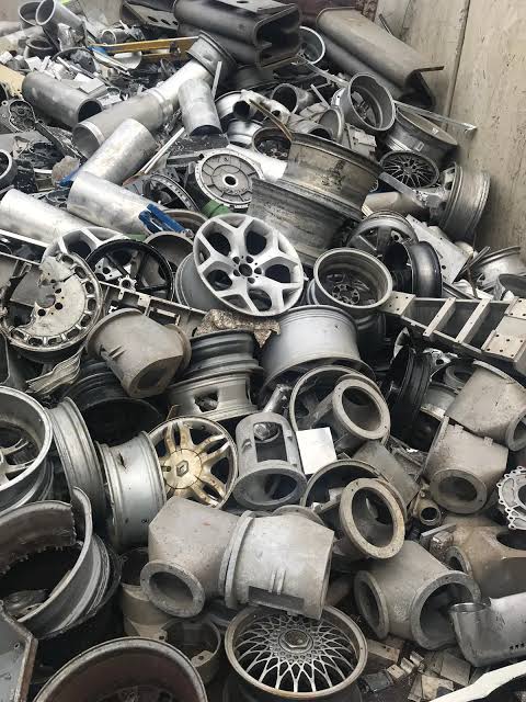 أسعار الخردة اليوم السبت 27 ديسمبر 2025.. استقرار في الحديد والألومنيوم