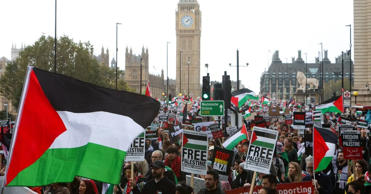بريطانيا تشدد إجراءاتها ضد المظاهرات المؤيدة لفلسطين وسط تصاعد التوترات