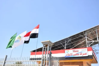 الفيوم ترفع شعار "التحول للأخضر".. افتتاح أول محطة طاقة شمسية لخدمة الصرف الصحي.. والمحافظ يبحث مع الاتحاد الأوروبي تعزيز الاستثمارات في بحيرة قارون