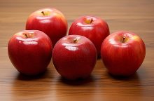 تفاحة يوميًا.. كيف يحمي التفاح قلبك ويعزز صحتك العقلية والجسدية