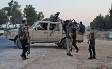 الجيش السوري يفرض حظر التجول في أحياء حلب: دوافع الأمنية والتصعيد مع قسد