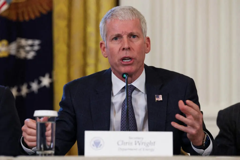 وزير الطاقة الأمريكي: العالم بحاجة لزيادة إنتاج النفط 1 وزير الطاقة الأمريكي: العالم بحاجة لزيادة إنتاج النفط